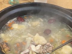 -濠轩阁特色生蚝火锅(水湾路店)