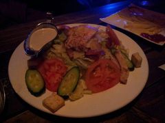 凯撒沙拉-Helens海伦司小酒馆(红旗南路店)