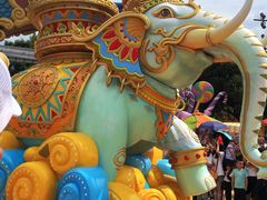 -七彩云南欢乐世界