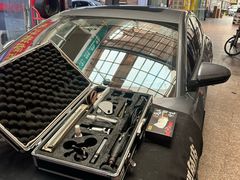 -鲨鱼皮汽车凹陷玻璃修复(静安店)