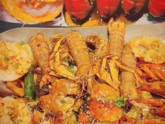 -松哥油焖大虾.小龙虾.黑鸭煲(海岸城店)