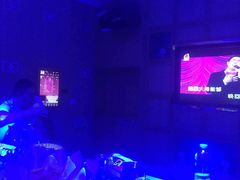 -歌迷量贩KTV(南阳路店)