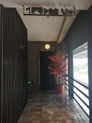 -侨治发型