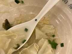 -三两春肚肺汤(崂山路店)