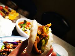 -马老六清真餐饮(西站店)