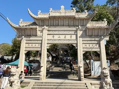-灵岩山风景区