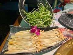 -哥老官重庆美蛙鱼头(宝山龙湖店)