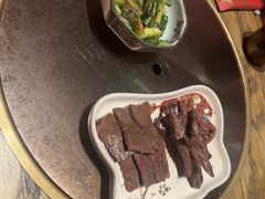 -肉魁屋·烧肉·烧鸟·酒场(高新店)