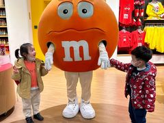 -m豆巧克力世界(上海世茂广场店)