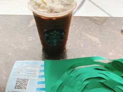 -星巴克(重庆新世纪凯瑞商都店)