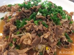 -鸿亨泰杂鱼馆(港馨家园店)