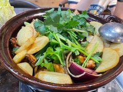 -胡须佬鸡煲四季火锅(海雅缤纷城店)