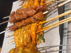 -粟氏天府·东北烧烤(长安街店)