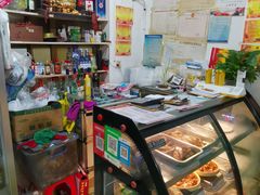 -六弟特色小馆(人民新村店)