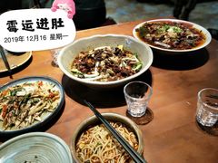磁器口毛血旺-辣不二地道川菜(汉水路店)
