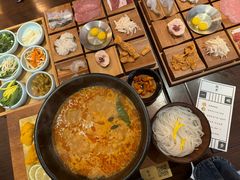 -银米·云南传统过桥米线(双廊黑金冠店)