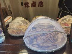 -卡皮巴拉炸卤店