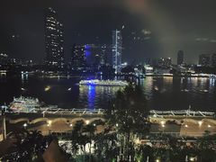 -曼谷湄南河畔华美达广场酒店