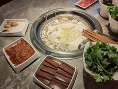 -季季红火锅(青山湖万达店)