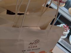 -花花卷卷·鲜食蛋糕(静安久光百货店)