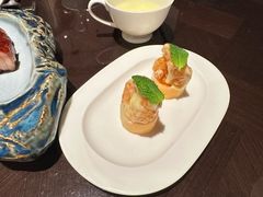 -玥轩YUE HIN(IFS国际金融中心店)