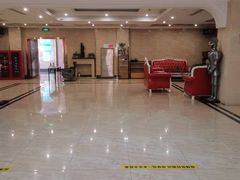 -圣地雅歌KTV(市府广场店)