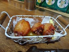 -more than meow吴止猫主题餐厅(承德 中船汇店)