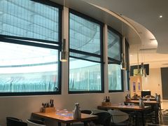 靠窗位-HELLO MUSAE 拾光缪斯餐厅·纯正希腊风味(苏州中心店)