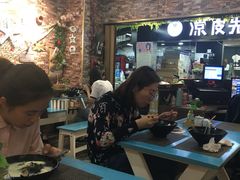大堂-鸭小妹鸭血粉丝(老门东店)