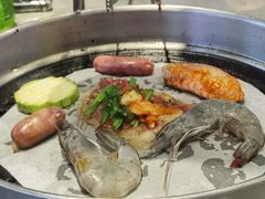 -哈哈碳都·牛肋条无限自助烤肉(台江万达店)