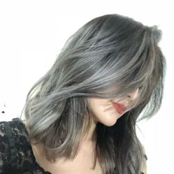 中发-Moyue HAIR SALON