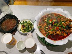 青椒紫苏牛蛙-蛙蛙叫·干锅年代(钻石广场店)
