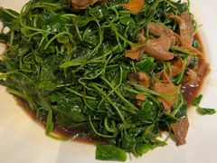 -吴越荣记苏州菜·松鼠桂鱼 100% 活鱼现做(月光码头店)