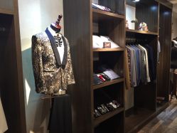 点击看大图 -优刻西服西装定制(金轮国际广场店)