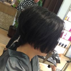 -简法造型·品牌形象店