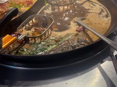 -鹿鸣山草本茶香火锅(园西路店)