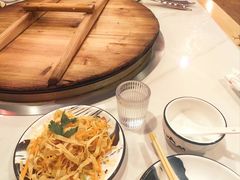 -王老六铁锅炖鱼(圣亚海洋店)