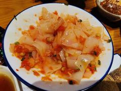 -野山舂·贵州现舂酸汤火锅(鸿通城店)