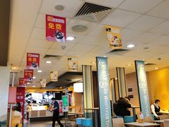 大堂-麦当劳(新世纪环球中心店)