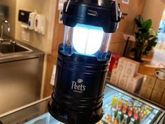 -Peet's 皮爷咖啡(海雅缤纷城店)