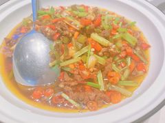 -老湘亲·品鉴湘菜(蔡塘爱琴海店)