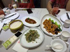 -鸭王烤鸭店(三里河店)