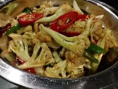 干锅有机花菜-东方亚克西餐厅(西康路店)
