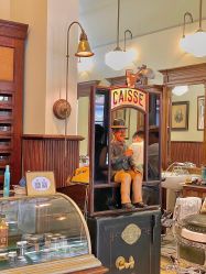 -IMUSE BARBER SHOP