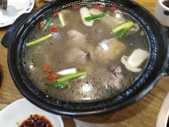 姬松茸炖鸡-妈妈的味道(和顺古镇店)