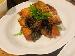 上海本帮熏鱼-上海小南国(正大店)