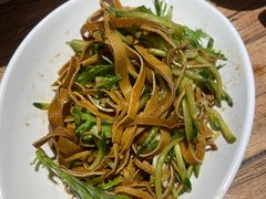 -平娃三宝烧烤·面食(南小街店)