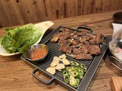 -恩你小木屋·韩式料理(假日广场店)
