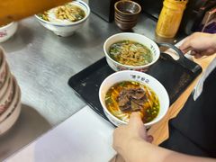 -矮子粉店1985·长沙米粉(湘春路店)