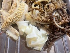 -金鼎雪山牦牛杂火锅(理县总店)